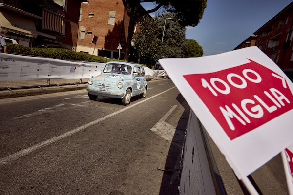 L'impresa della Fiat 600 alla 1000 Miglia