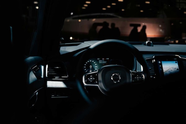 Le ultime innovazioni tecnologiche nel settore automobilistico