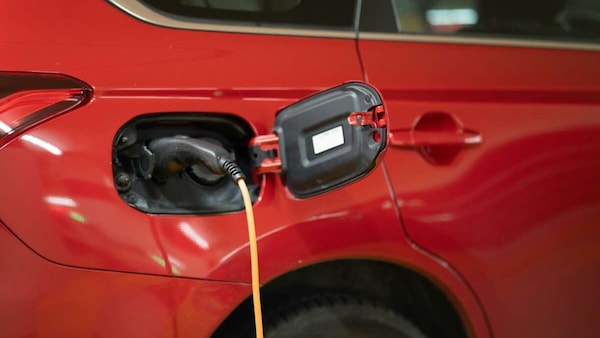 Guida agli incentivi per l’acquisto di auto elettriche nel 2025