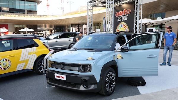 The Car of The Year, i test drive a Milano CityLife