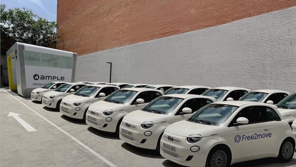 Auto elettriche con batteria intercambiabile, il car sharing con le Fiat 500e fa passi avanti