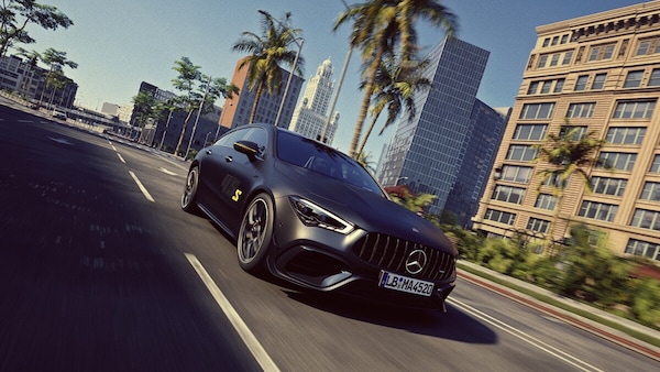 Mercedes-AMG CLA 45 S verso l'addio, prima ecco la Final Edition Coupé e Shooting Brake