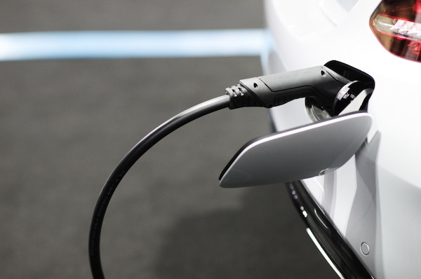 Federauto critica le ricerche sull’elettrico: “Serve trasparenza scientifica”