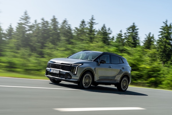 Kia Sportage 2025, come va il suv medio più completo
