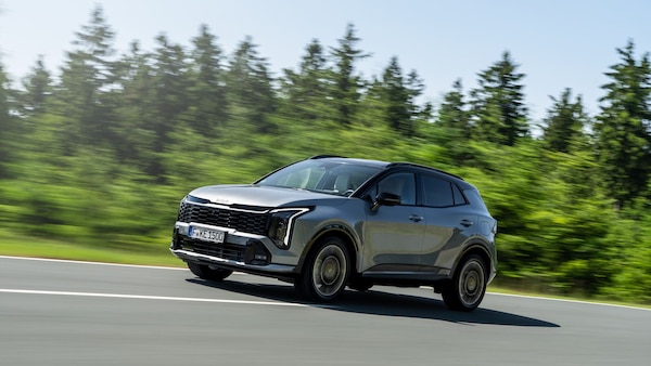 Kia Sportage 2025, come va il suv medio più completo