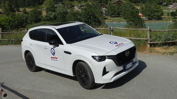 Auto Roadshow Mountain 2025: Mazda CX-60 2025 Plug-in Hybrid, l'ibrida sportiva