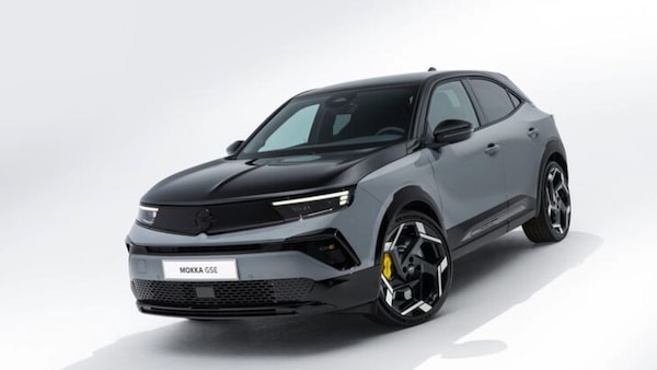 Opel Mokka GSE vista da vicino