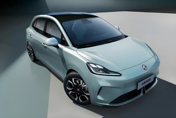 MG4 restyling, la prima con batterie semi-solide e stile hi-tech