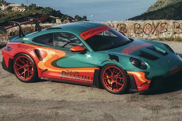 All’asta la Porsche 911 GT3 RS di Dua Lipa: un’icona tra musica, design e prestazioni