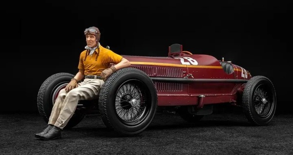 Alfa Romeo 8C 2300 di Nuvolari in scala 1:8: capolavoro da 28 pezzi a prezzo da auto nuova