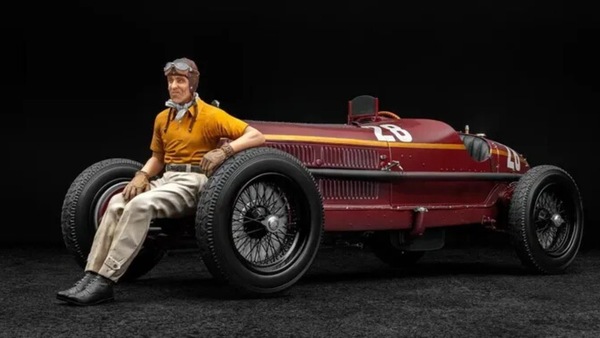 Alfa Romeo 8C 2300 di Nuvolari in scala 1:8: capolavoro da 28 pezzi a prezzo da auto nuova