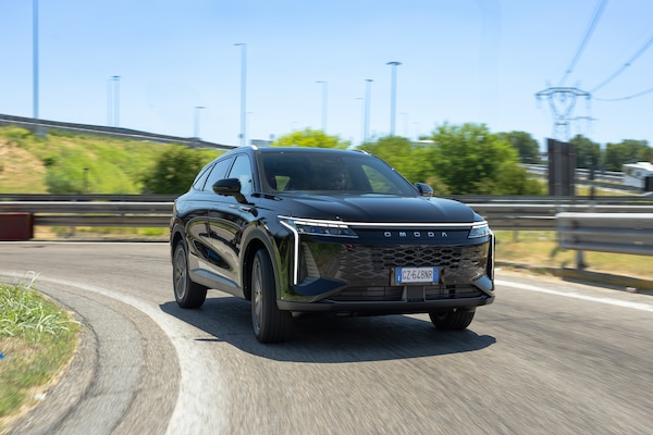Omoda 9 SHS, la prova: dalla Cina con furore