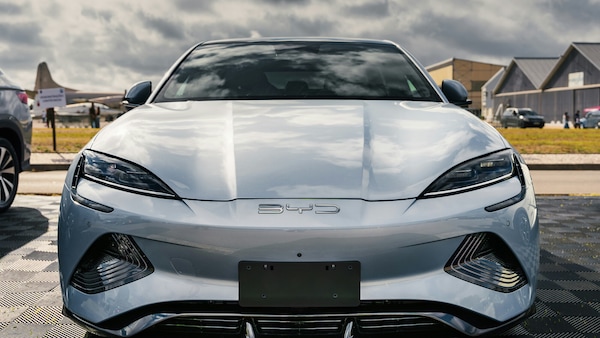 BYD al Salone di Monaco 2025: la nuova Seal 06 sfida le berline europee