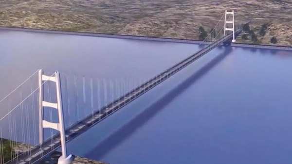 Il ponte più caro del mondo: 2,73 euro a km per attraversare lo Stretto