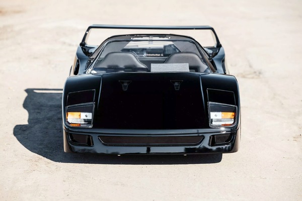 In vendita una delle 10 F-Racer Junior, "mini" Ferrari F40