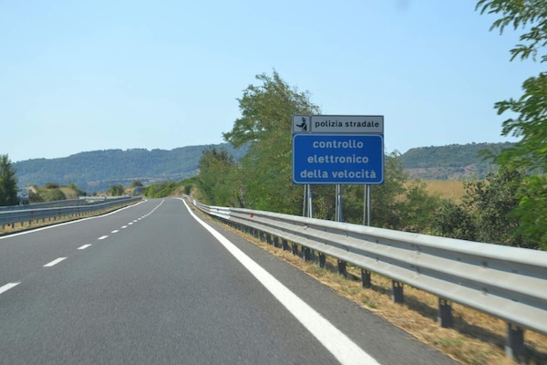 Autovelox spenti da ottobre: lo Stato rischia il caos e a pagare saranno gli automobilisti