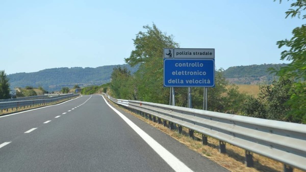 Autovelox spenti da ottobre: lo Stato rischia il caos e a pagare saranno gli automobilisti