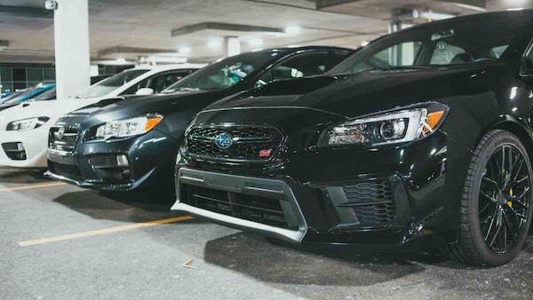 Incentivi auto elettriche 2025: fino a 11.000 euro di sconto, ma occhio ai limiti draconiani