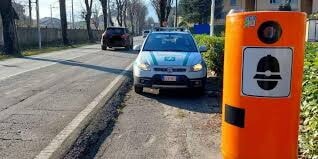 Sorpassometro: nuovo sistema contro i sorpassi vietati, come funziona