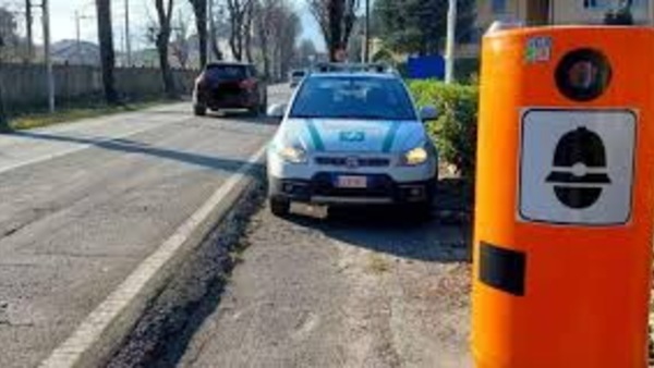 Sorpassometro: nuovo sistema contro i sorpassi vietati, come funziona