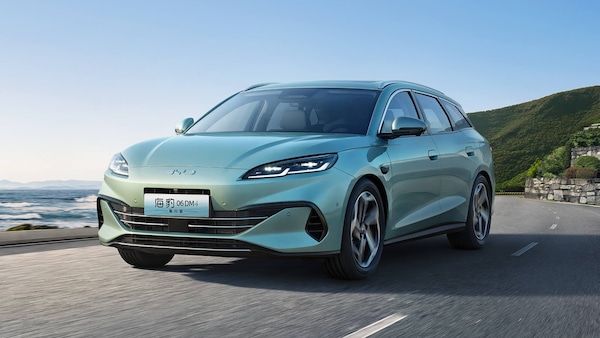 Byd al Salone di Monaco con la station ibrida plug-in che sfida Passat