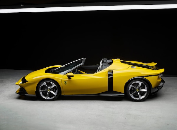 Ferrari 849 Testarossa Spider FOTO