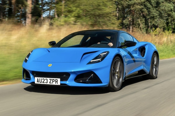 Lotus Emira 2.0 SE, tre motivi per comprala, ma con qualche riserva