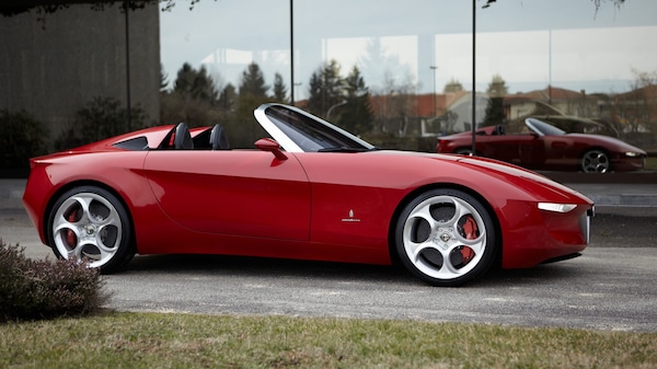 Pininfarina 95 anni, 8 auto leggendarie tra Torino e Revigliasco