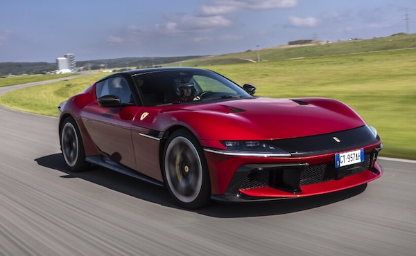 Ferrari 12Cilindri, la prova su strada
