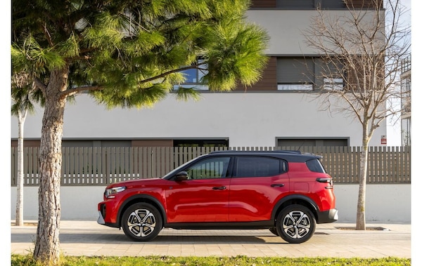 Citroën e-C3 con incentivi 2025: l’offerta da 0 anticipo e rate da 49 euro