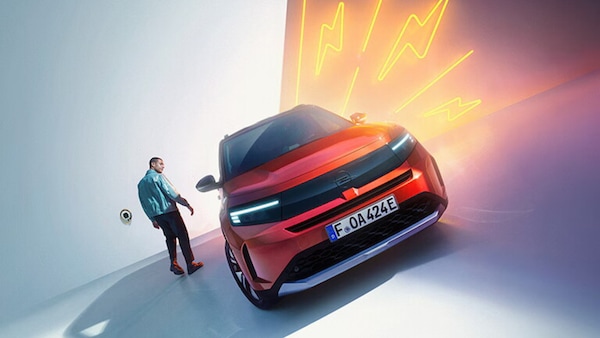 Gamma Opel elettrica con incentivi 2025: offerte da 79 euro al mese