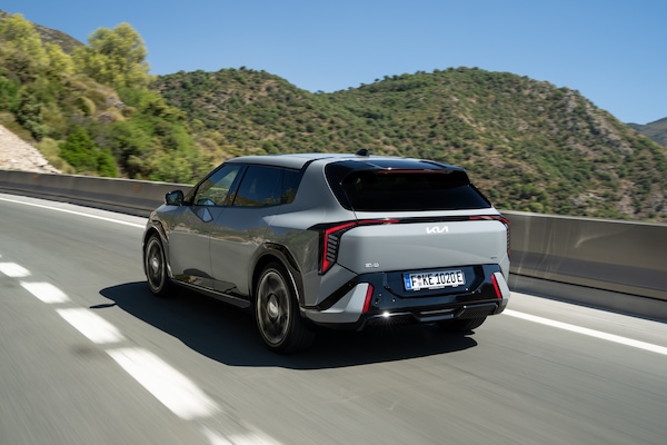 Kia EV4, la prova su strada