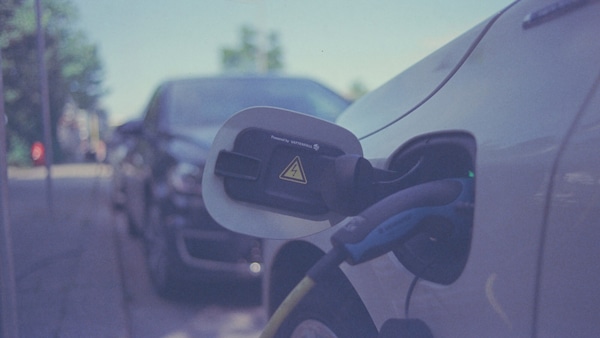 Emob 2025, a Milano la conferenza che ridisegna la mobilità elettrica