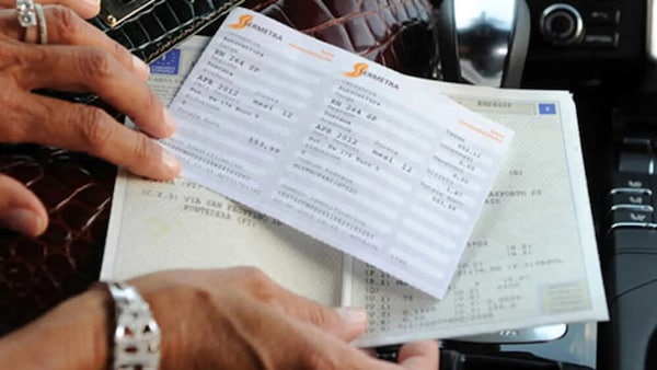 Bollo auto azzerato per questi veicoli: ecco chi può risparmiare