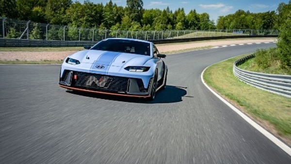 Hyundai RN22e: laboratorio su 4 ruote per la nuova era delle N elettriche