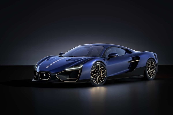 Vittori presenta la hypercar ibrida in collaborazione con Pininfarina