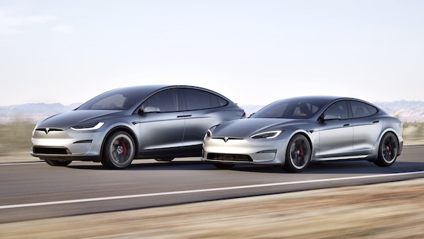 Tesla Model S e Model X 2025, più silenziose e con maggiore autonomia: i prezzi