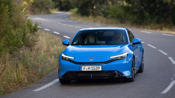 Honda Prelude, la sportiva giapponese torna in veste ibrida e tecnologica