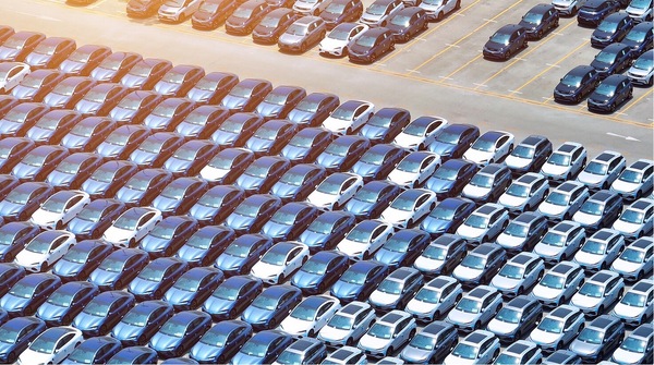 Auto, corre il noleggio a lungo termine: superata quota 1 milione e 300 mila veicoli