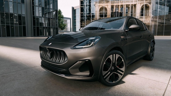 Maserati Grecale Folgore 2026, più autonomia e lusso personalizzato