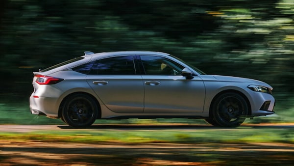 Honda Civic, brivido ibrido