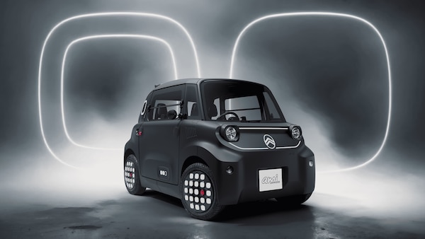 Citroen Ami Dark Side, look più deciso, passa al lato oscuro