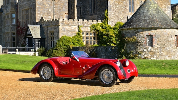 Alfa Romeo 8C 2900 B Spider, va all'asta una rarità dal valore multimilionario