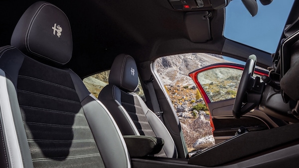 Alfa Romeo Junior Milano Cortina 2026