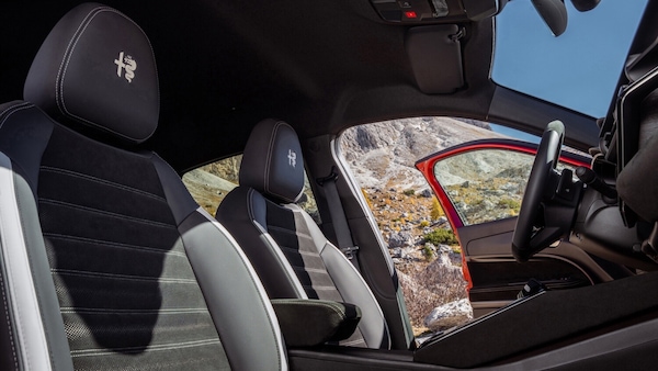 Alfa Romeo Junior Milano Cortina 2026