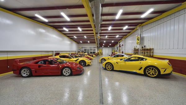 Rosse da capogiro con l'asta delle Ferrari da record