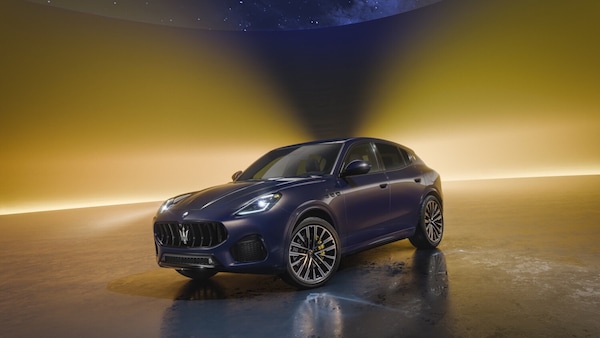 Maserati Grecale Lumina Blu, è tempo di edizione speciale intorno al 2 litri mild hybrid