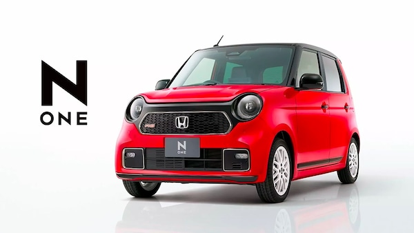 Honda N-One 2026, la kei car si aggiorna: resta la RS con cambio manuale