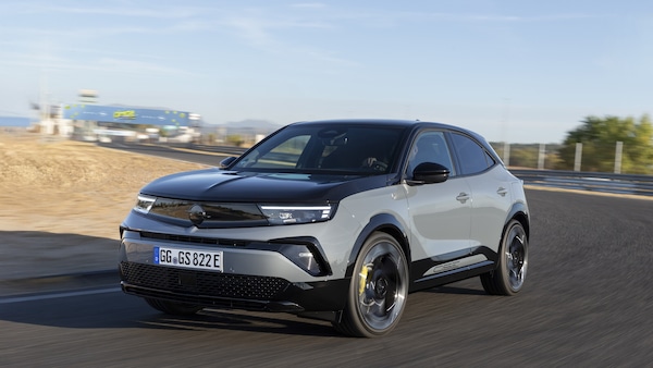 Opel Mokka GSE, crossover dall'anima sportiva