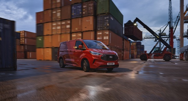 Ford Transit, 60 anni e non sentirli